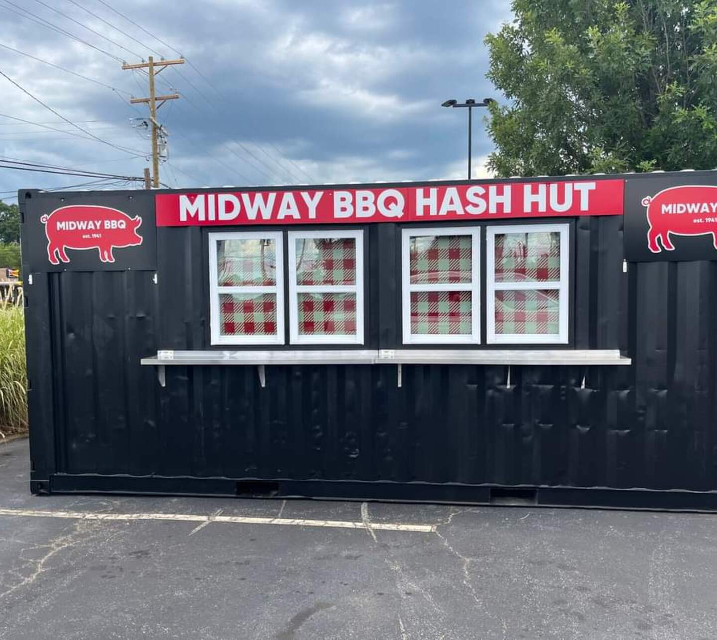 Midway BBQ Hash Hut